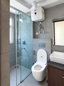 Bathroom Image of 1850 Sq.ft 3 BHK Builder Floor for rent in Greater Kailash New Delhi for Rs. 140000