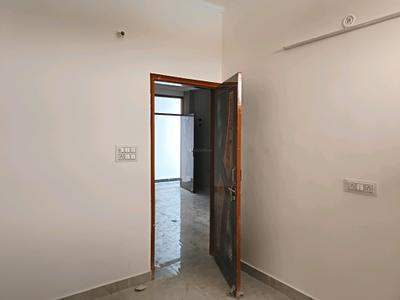 Bedroom Image of 750 Sq.ft 2 BHK Builder Floor for sale in DLF Ankur Vihar Ghaziabad for Rs. 2440449
