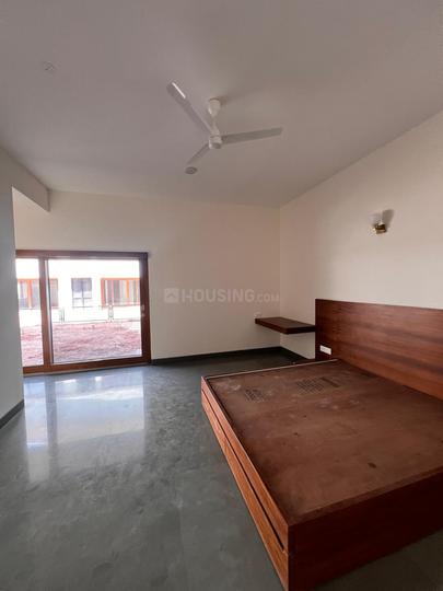 Total Environment Pursuit Of A Radical Rhapsody Bedroom 1