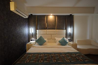 Devi Atas Bedroom 2
