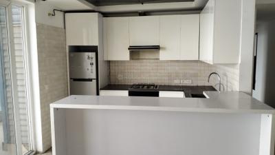 Kitchen Image of 2105 Sq.ft 3 BHK Apartment / Flat for rent in Supertech Supernova, Sector 94 Noida for Rs. 75000