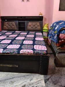 Bedroom Image of 450 Sq.ft 2 BHK Builder Floor for sale in Shastri Nagar New Delhi for Rs. 3450000