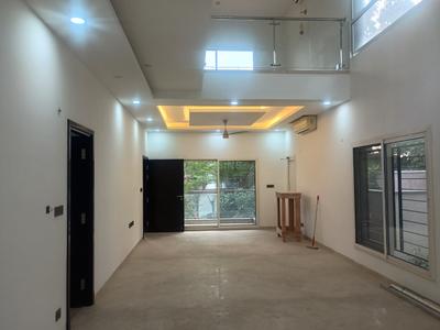 Hall Image of 5400 Sq.ft 4 BHK Villa for sale in Sobha International City, Sector 109 Gurgaon for Rs. 105000000