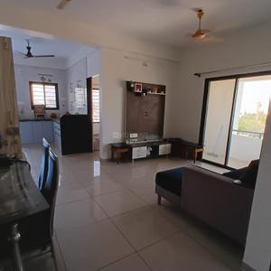 Hall Image of 727 Sq.ft 3 BHK Apartment / Flat for rent in Nirmaan One, New Gotri Vadodara for Rs. 22000