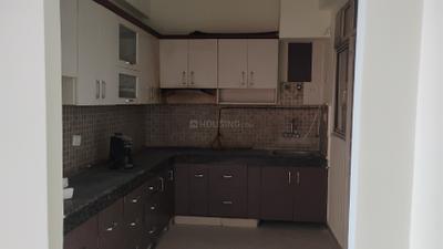 Kitchen Image of 1889 Sq.ft 3 BHK Apartment / Flat for rent in Mahagun Mascot, Crossings Republik Ghaziabad for Rs. 23000