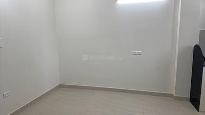 Living Room Image of 400 Sq.ft 2 BHK Builder Floor for rent in Roberts Lines Lucknow for Rs. 15000
