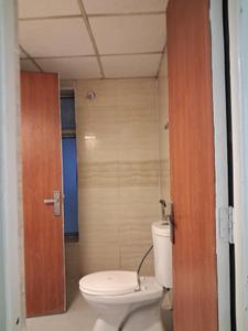 Common Bathroom Image of 1295 Sq.ft 3 BHK Apartment / Flat for sale in Supertech Ecociti, Sector 137 Noida for Rs. 13200000