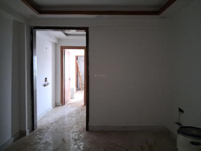 Living Room Image of 1450 Sq.ft 3 BHK Apartment / Flat for sale in Sector 73 Noida for Rs. 5100000