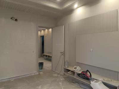 Bedroom Image of 1800 Sq.ft 3 BHK Builder Floor for sale in Pitampura New Delhi for Rs. 45000000