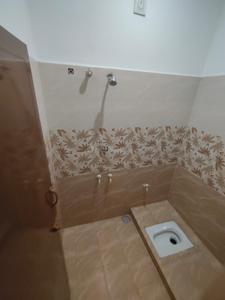 Bathroom Image of 800 Sq.ft 2.5 BHK Duplex for rent in Sathuvachari Vellore for Rs. 10500
