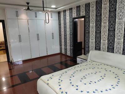 Bedroom Image of 3400 Sq.ft 4 BHK Apartment / Flat for rent in Palasia Indore for Rs. 120000