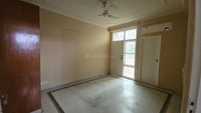 Bedroom Image of 3200 Sq.ft 3 BHK Builder Floor for rent in Sector 50 Gurgaon for Rs. 47000