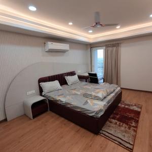 Bedroom Image of 3000 Sq.ft 5 BHK Apartment / Flat for rent in Paarth Sundeck, Gaytri Vihar Kota for Rs. 121000