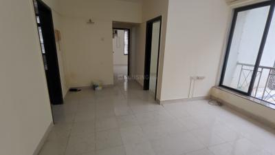 Living Room Image of 990 Sq.ft 2 BHK Apartment / Flat for rent in Evershine Millennium Paradise, Kandivali East Mumbai for Rs. 57000