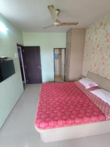 Bedroom Image of 750 Sq.ft 2 BHK Apartment / Flat for rent in Dahisar West Mumbai for Rs. 50000