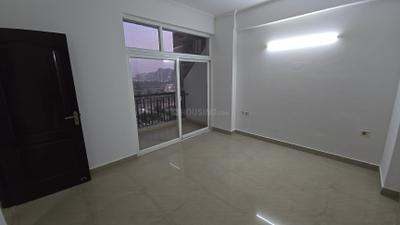 Bedroom Image of 950 Sq.ft 2 BHK Apartment / Flat for sale in Amrapali Zodiac, Sector 120 Noida for Rs. 8600000