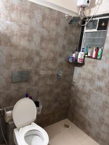 Bathroom Image of 850 Sq.ft 2 BHK Apartment / Flat for sale in Winspace Amelio, Andheri West Mumbai for Rs. 25500000