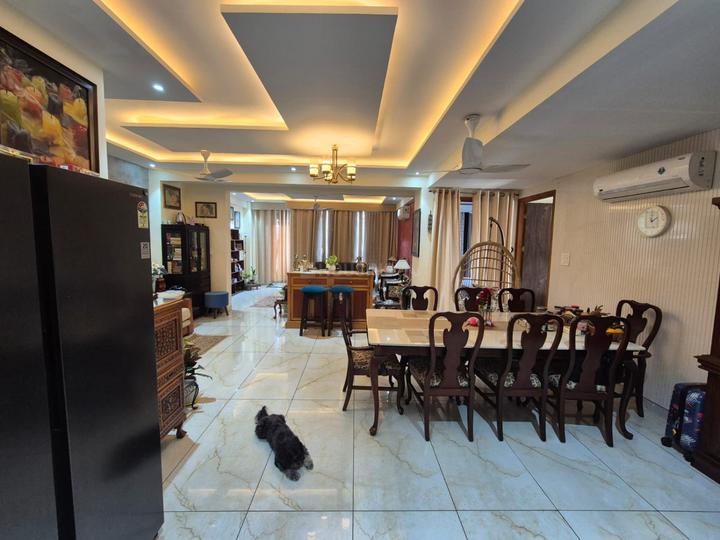 Wave Estate Sector 85 Main Image 1