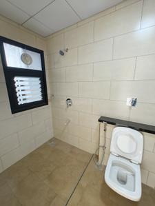 Image of 3000 Sq.ft 4 BHK Apartment / Flat for rent in Sobha Marina One, Marine Drive, Kochi for Rs. 130000