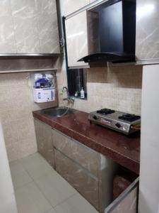 Kitchen Image of 550 Sq.ft 1 BHK Apartment / Flat for rent in DDA Flats Sector 14, Sector 14 Dwarka New Delhi for Rs. 30000