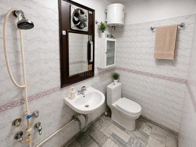 Bathroom Image of 648 Sq.ft 2 BHK Builder Floor for sale in Jangpura New Delhi for Rs. 5000000