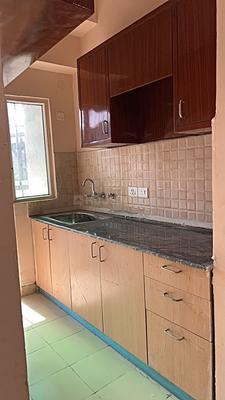 Kitchen Image of 585 Sq.ft 1 BHK Apartment / Flat for rent in Amrapali Dream Valley 2, Noida Extension Greater Noida for Rs. 17000