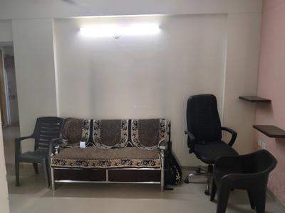 Living Room Image of 800 Sq.ft 2 BHK Apartment / Flat for rent in Adani Pratham Phase 2, Vaishno Devi Circle Ahmedabad for Rs. 22500
