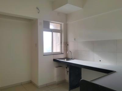 Kitchen Image of 600 Sq.ft 2 BHK Apartment / Flat for sale in The Atmosphere O2, Mulund West Mumbai for Rs. 17600000