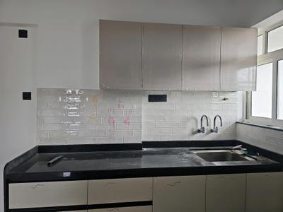 Kitchen Image of 960 Sq.ft 2 BHK Apartment / Flat for rent in Kohinoor Viva City, Dhanori Pune for Rs. 22000