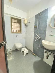 Image of 800 Sq.ft 2 BHK Apartment / Flat for sale in Chembur, Mumbai for Rs. 17000000