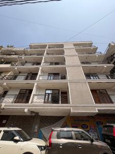 Building Image of 900 Sq.ft 3 BHK Apartment / Flat for sale in Pul Prahlad Pur New Delhi for Rs. 6200000