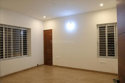 Bedroom Image of 2000 Sq.ft 3 BHK Farm House for rent in Basaveshwara Nagar Bengaluru for Rs. 75000