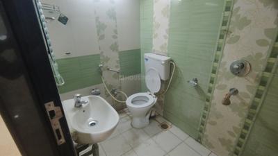 Image of 1400 Sq.ft 3 BHK Apartment / Flat for sale in Ganesh Apartments, Vile Parle East, Mumbai for Rs. 40000000