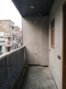 Bedroom One Image of 990 Sq.ft 3 BHK Builder Floor for sale in Shastri Nagar New Delhi for Rs. 13500000