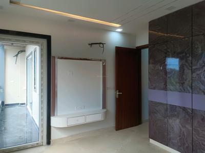 Bedroom Image of 1400 Sq.ft 4 BHK Builder Floor for sale in Dhingra Aggarwal Homes, Rohini Sector 28 New Delhi for Rs. 16500000