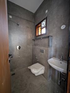 Bathroom Image of 1200 Sq.ft 2 BHK Independent House for rent in Uttarahalli Hobli Bengaluru for Rs. 30000