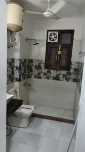 Image of 3000 Sq.ft 4 BHK Builder Floor for rent in Sector 40, Gurgaon for Rs. 75000