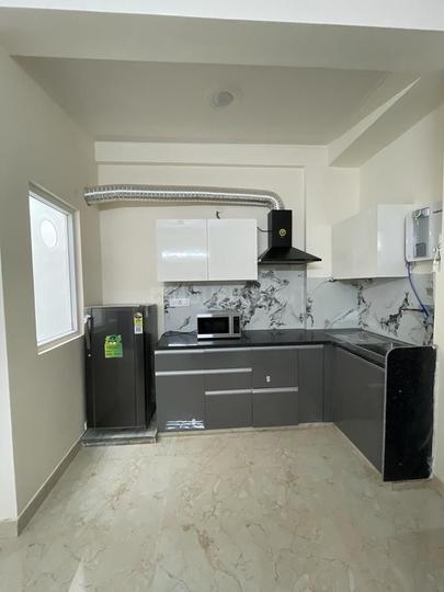 Huda Colony, Sector 46 Kitchen 1