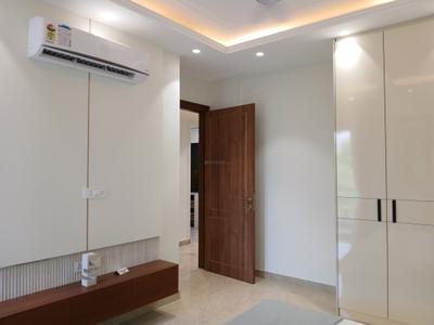 Bedroom Image of 2450 Sq.ft 3 BHK Builder Floor for sale in BPTP Amstoria , Sector 102 Gurgaon for Rs. 29500000