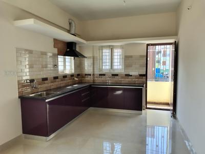 Kitchen Image of 1000 Sq.ft 2 BHK Builder Floor for rent in Iggalur Bengaluru for Rs. 19000