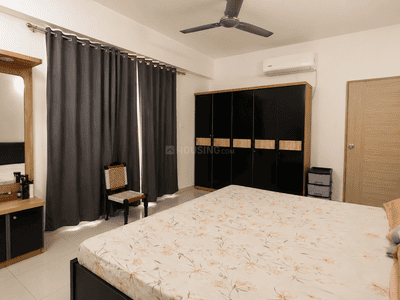 Image of 900 Sq.ft 3 BHK Apartment / Flat for sale in Vishwam Residency, Gotri, Vadodara for Rs. 5500000
