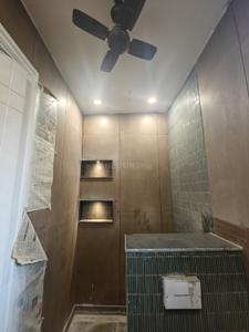 Image of 1350 Sq.ft 3 BHK Builder Floor for sale in Kalyan Vihar, New Delhi for Rs. 30000000