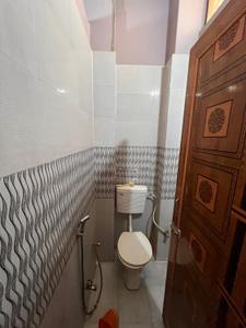Image of 910 Sq.ft 2 BHK Builder Floor for rent in Lahartara, Varanasi for Rs. 12000