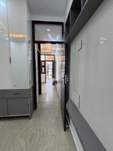 Image of 400 Sq.ft 2 BHK Builder Floor for rent in Sector 4 Rohini, New Delhi for Rs. 17000