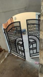Balcony Image of 900 Sq.ft 2.5 BHK Independent House for sale in Rajajipuram Lucknow for Rs. 6500000