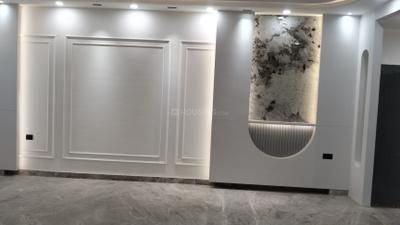 Living Room Image of 1850 Sq.ft 3 BHK Builder Floor for sale in Paschim Vihar New Delhi for Rs. 39000000