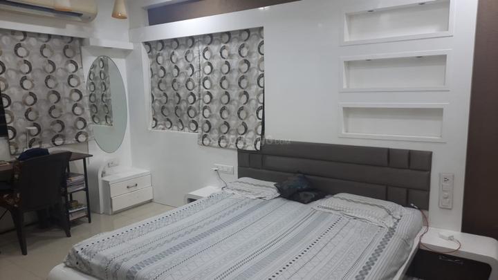 Thaltej Main Image 1