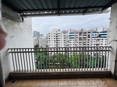 Balcony Image of 1075 Sq.ft 2 BHK Apartment / Flat for sale in Paramount Altissimo, Wakad Pune for Rs. 9750000