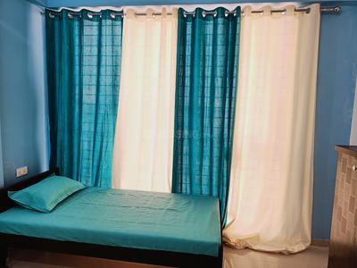 Bedroom Image of Boy&#x27;s Pg In Alkapuri, Chikuwadi.(9712206100) in Old Padra Road, Vadodara