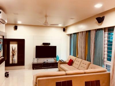 Hall Image of 1100 Sq.ft 2 BHK Apartment / Flat for sale in Amanora Aspire Towers, Hadapsar Pune for Rs. 15000000